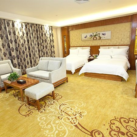 โอวปง อินเตอร์เนชั่นแนล โฮเต็ล Hotel กวางโจว ภายนอก รูปภาพ