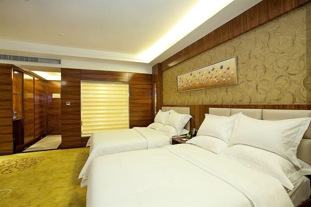 โอวปง อินเตอร์เนชั่นแนล โฮเต็ล Hotel กวางโจว ภายนอก รูปภาพ