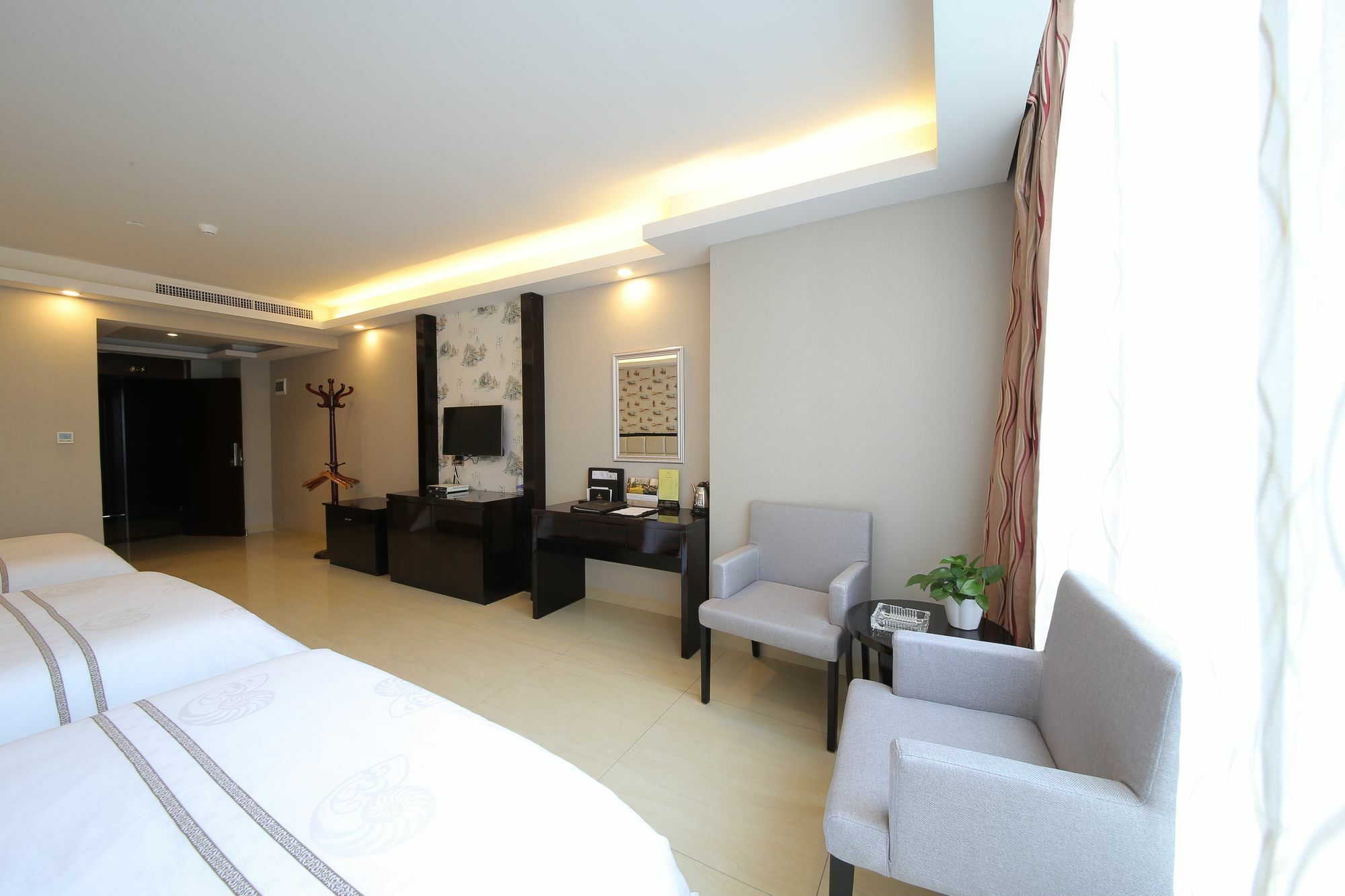 โอวปง อินเตอร์เนชั่นแนล โฮเต็ล Hotel กวางโจว ภายนอก รูปภาพ